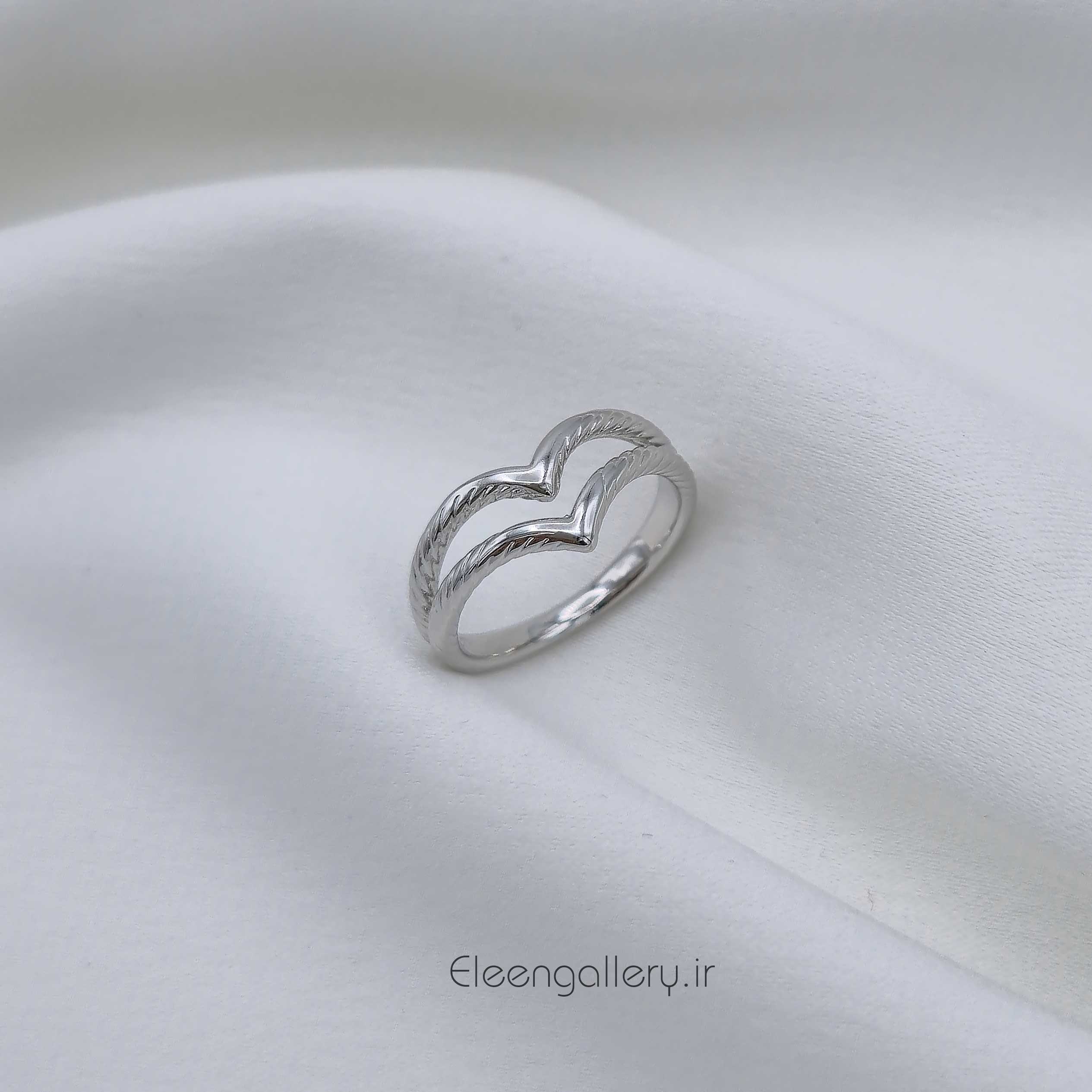 انگشتر سیلور دخترانه طرح تاج ژوپینگ کد-۲۳۳۳