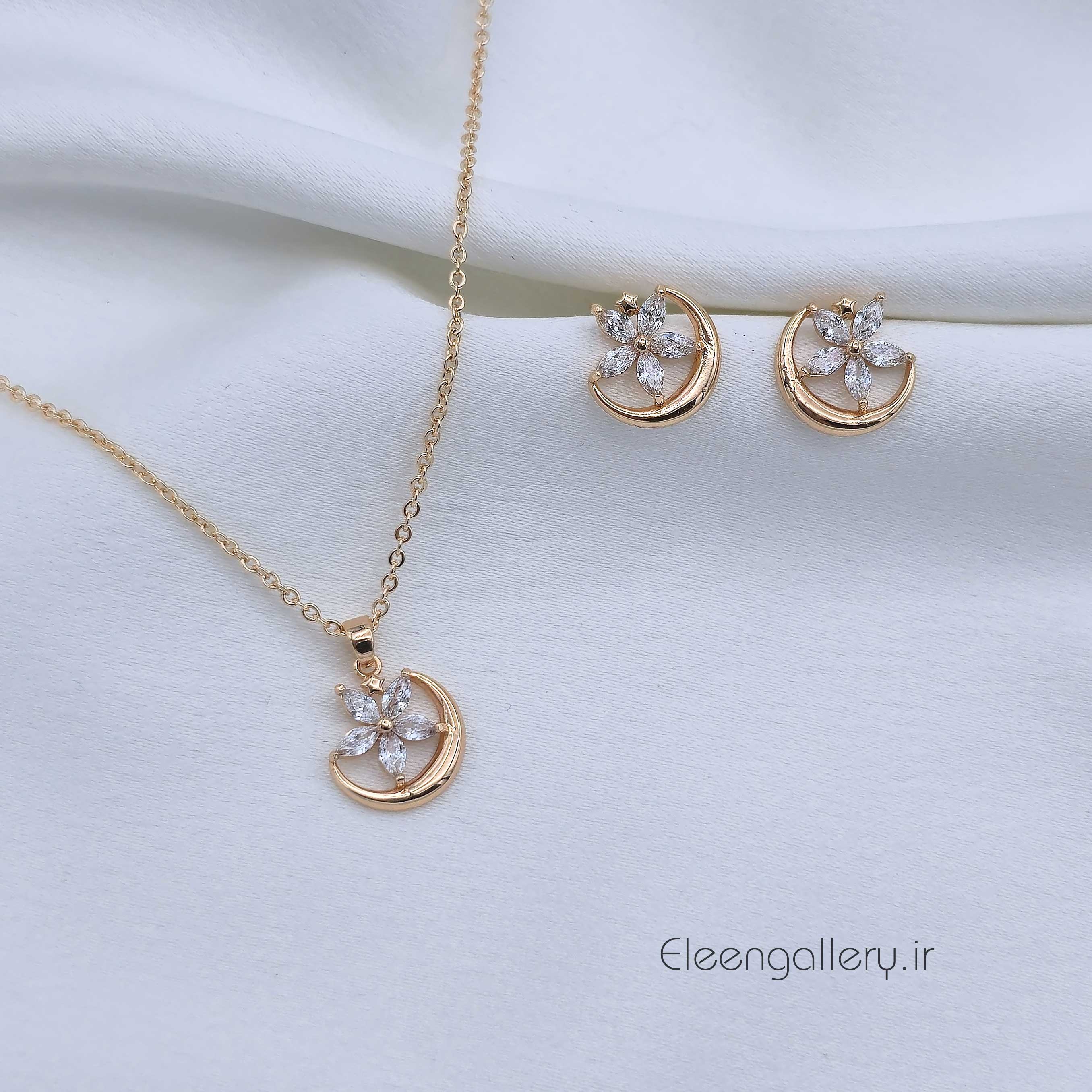 نیم‌ست با زنجیر ژوپینگ طرح هلال ماه و گل کد-2284